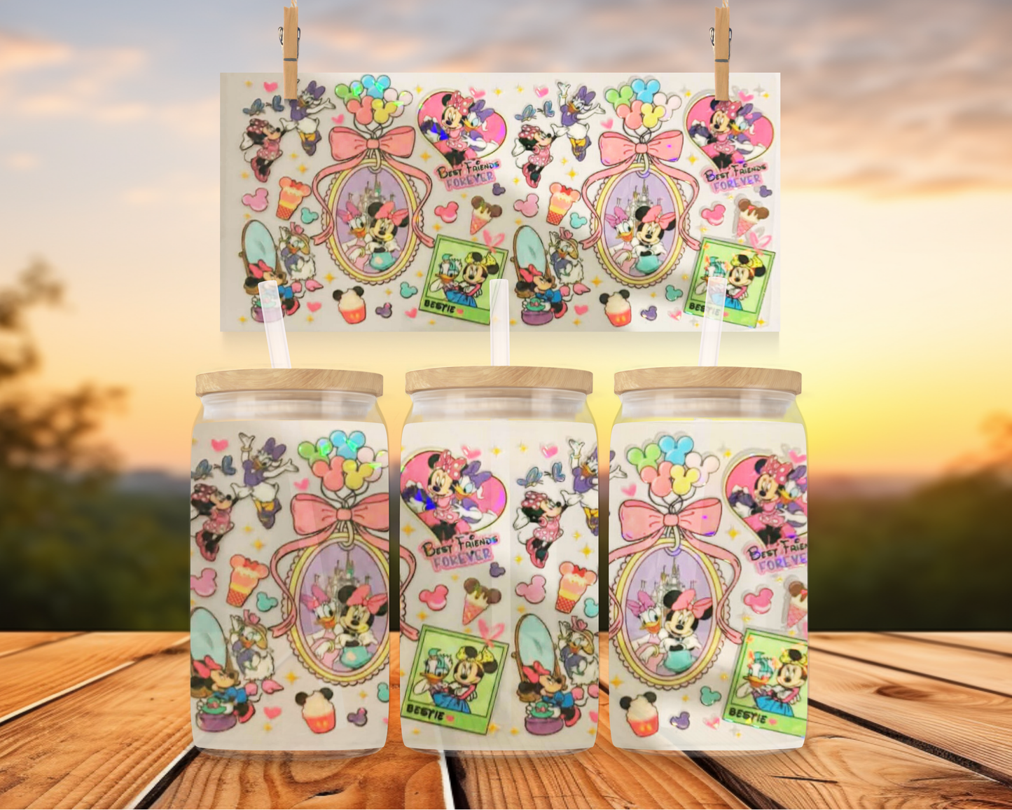Minnie Mouse And Daisy (holographic)
