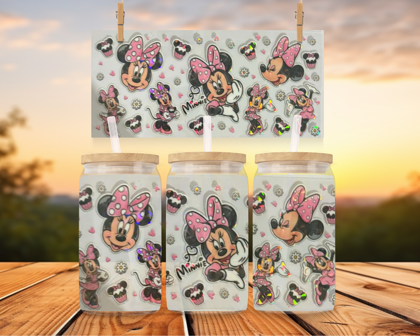 Minnie Mouse (holographic)